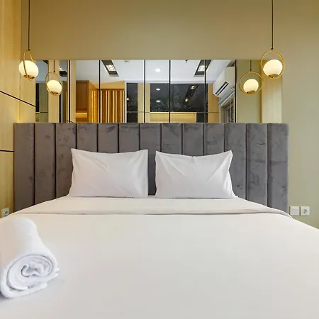 Great Location Studio At The Newton Ciputra World 2 Apartment By Travelio